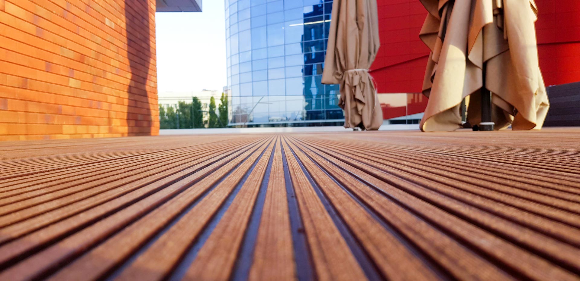 Pardoseală din Decking WPC